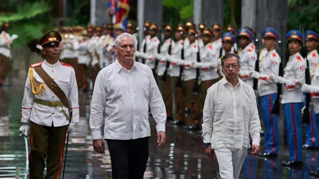 Petro llama desde Cuba a evitar invasión de EEUU y pide diálogo a Trump