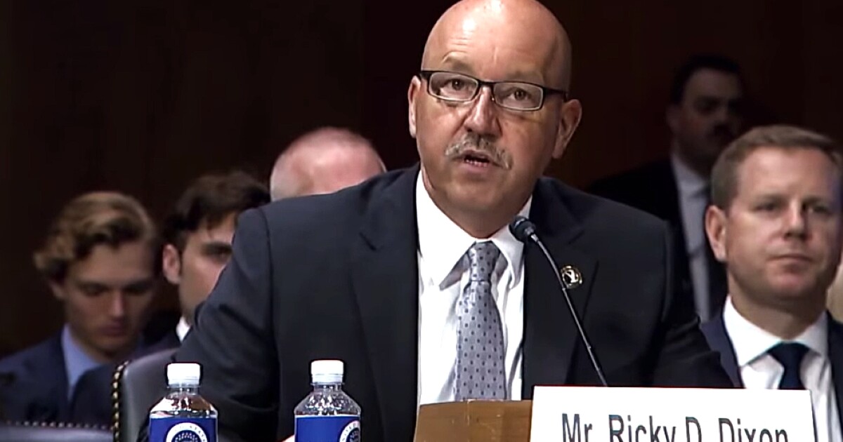 Ricky Dixon hablando sobre el sistema penitenciario de Florida.