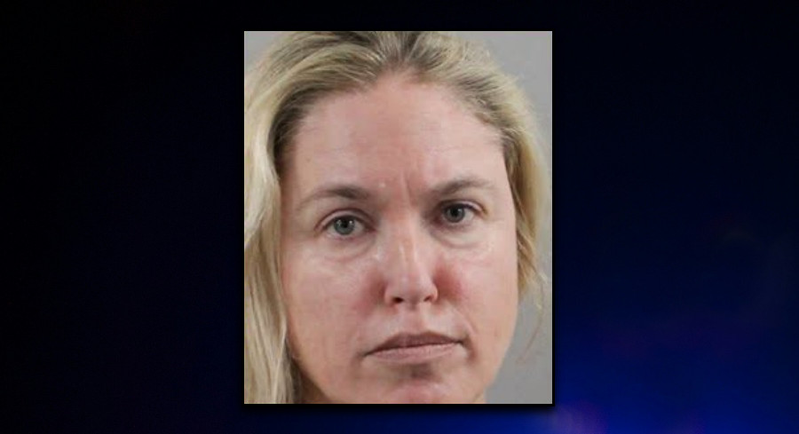 Operativo policial en Lakeland, Florida para capturar a una fugitiva.