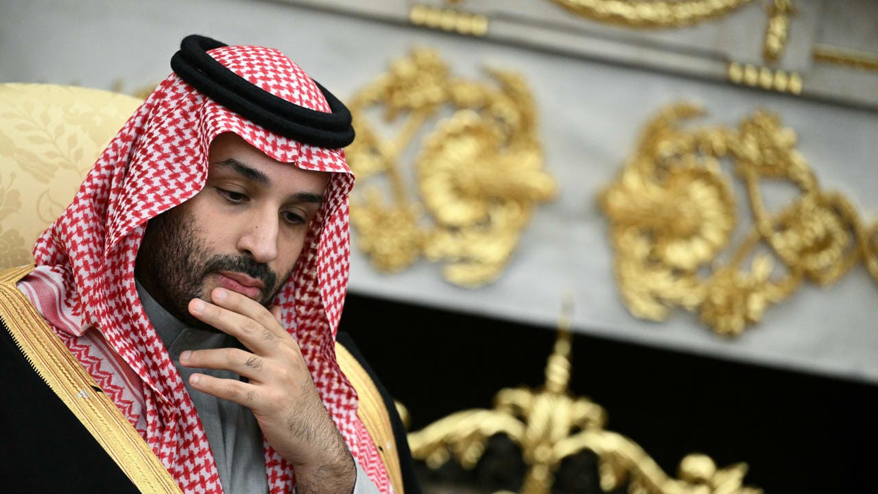 Príncipe saudí pide a Trump reconsiderar ataques contra Irán