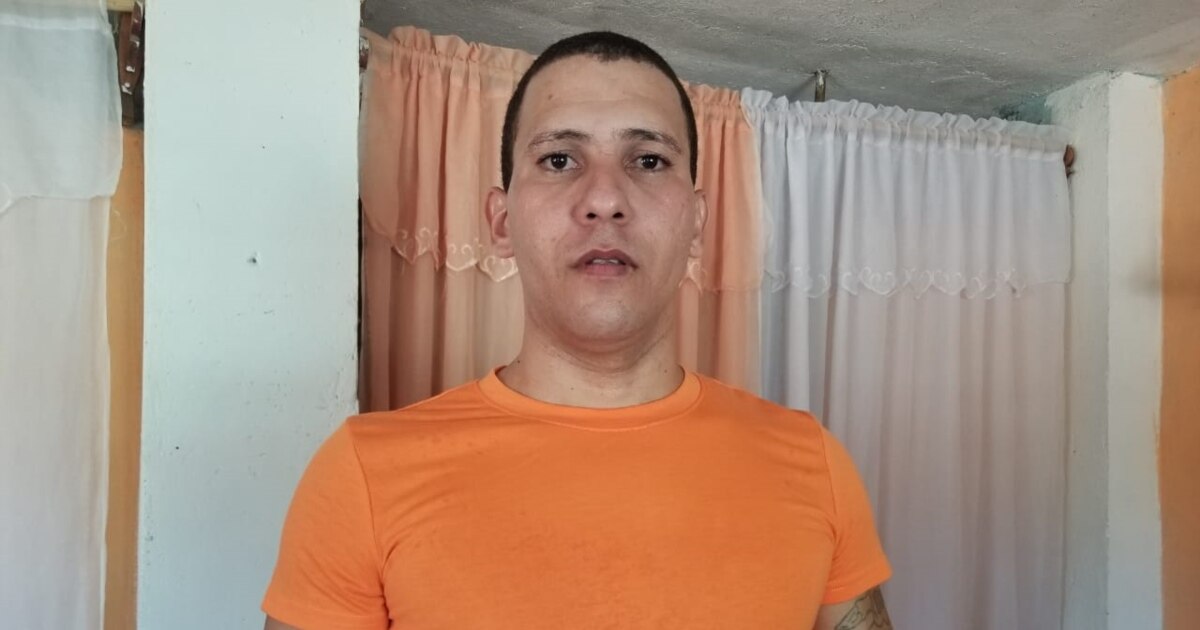 Rejas de una prisión en Cuba, simbolizando la represión política.