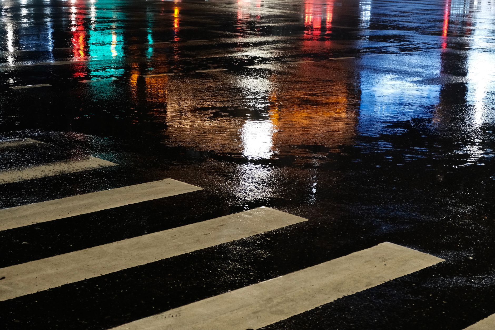 Paso peatonal en St. Petersburg donde ocurrió un atropello fatal.