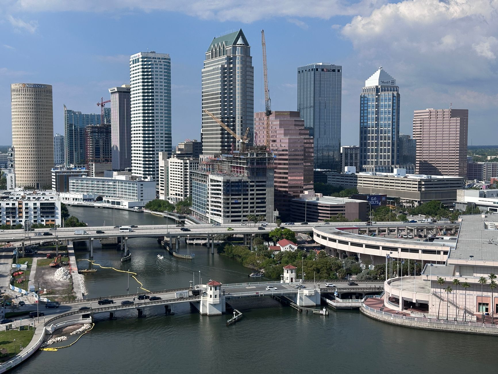 FEMA anuncia financiacion para instalacion de muelle en Tampa