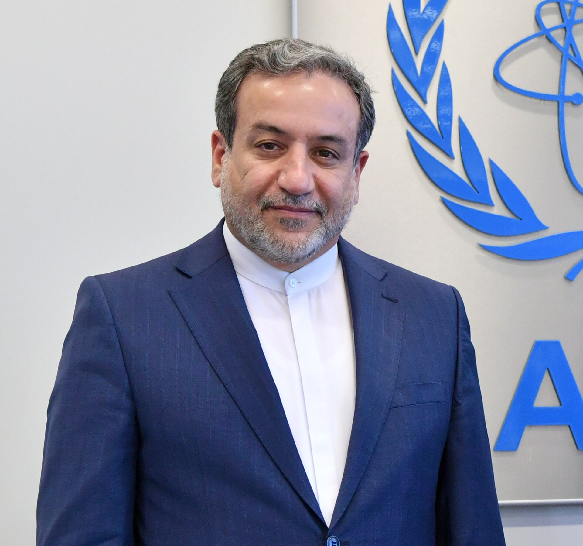Ministro de Relaciones Exteriores de Irán sobre el Estrecho de Ormuz