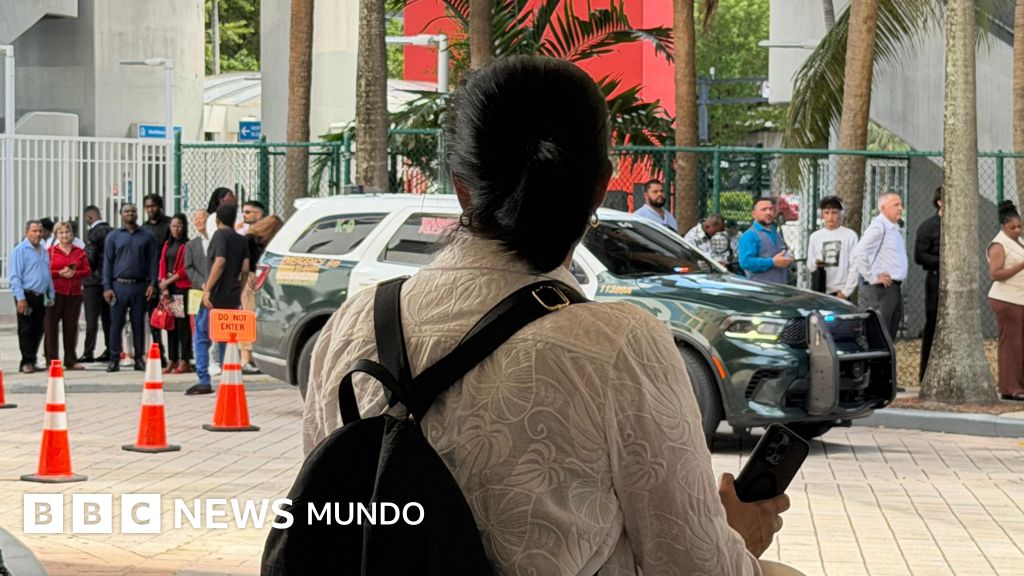 Corte federal avanza en investigar al gobierno de Trump por deportaciones a El Salvador